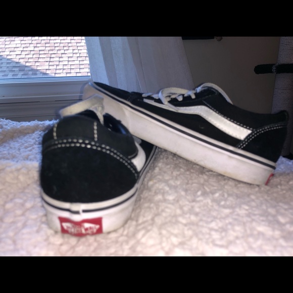 plain black old skool vans